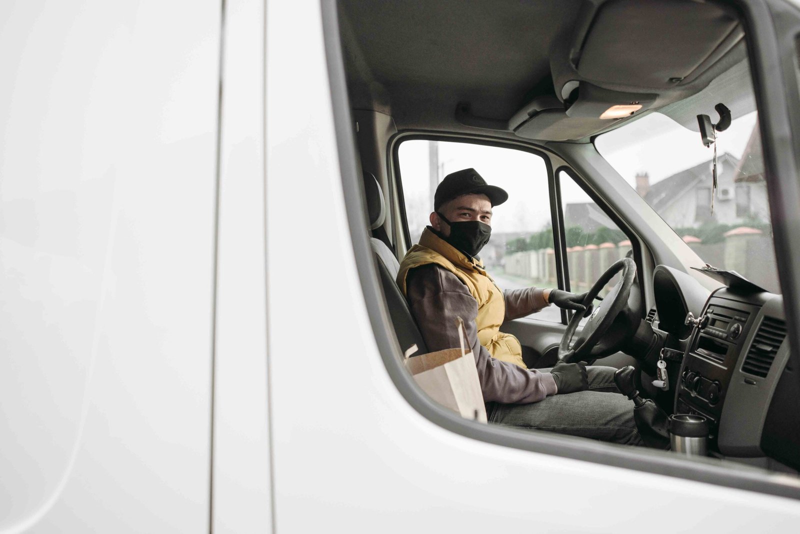 Lire la suite à propos de l’article Recrutement de Chauffeurs-Livreurs Qualifiés Depuis la Roumanie